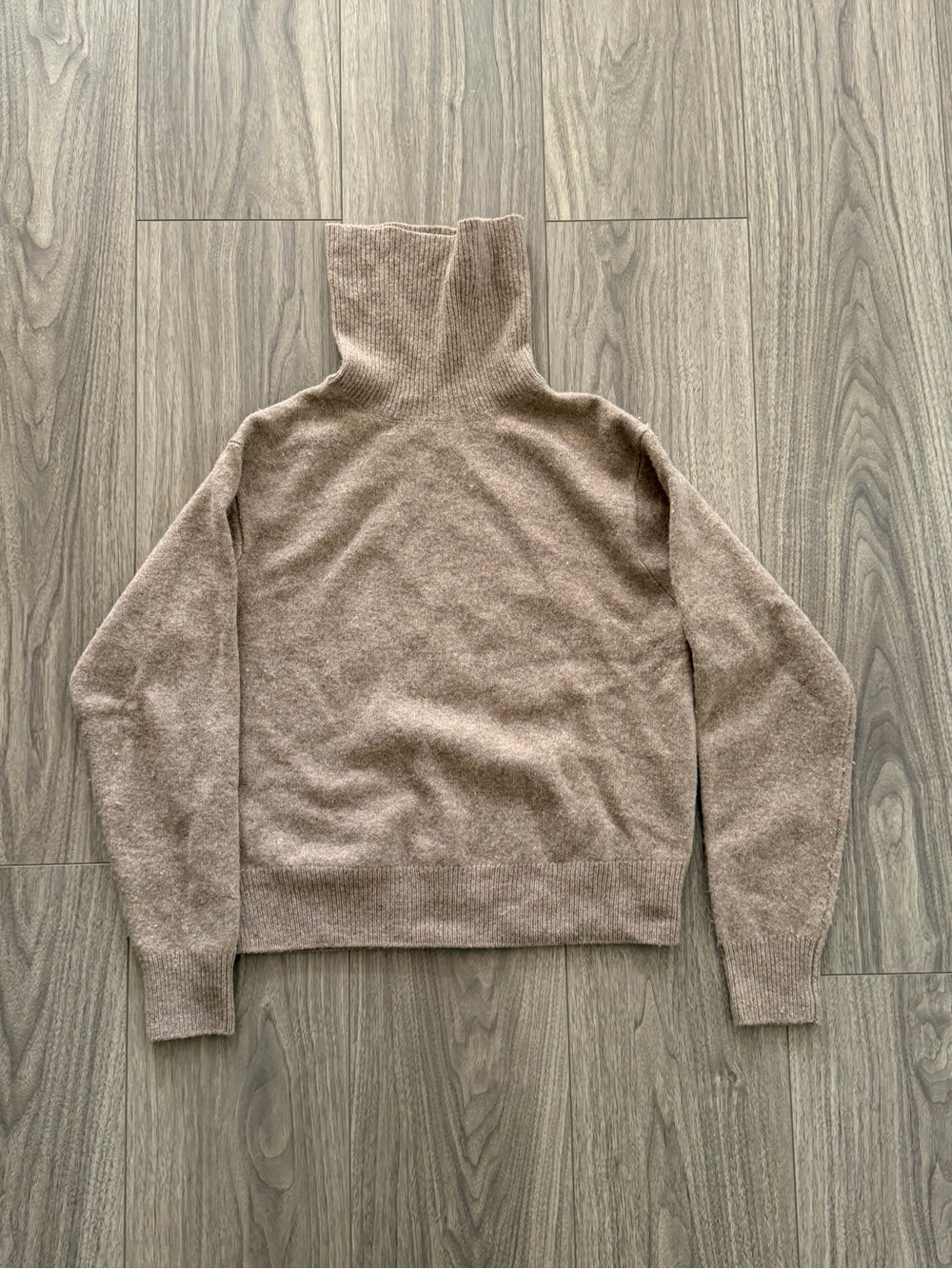 Uniqlo Women's Taupe Turtleneck Sweater